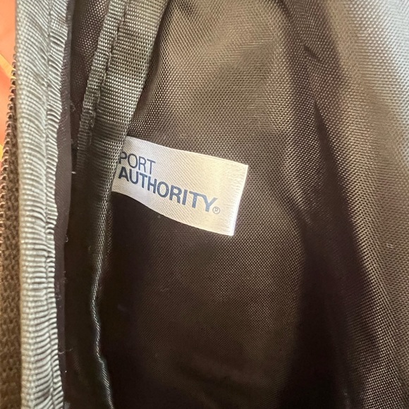 NWOT Port Authority BG100 Xcape Laptop Backpack - Picture 5 of 12